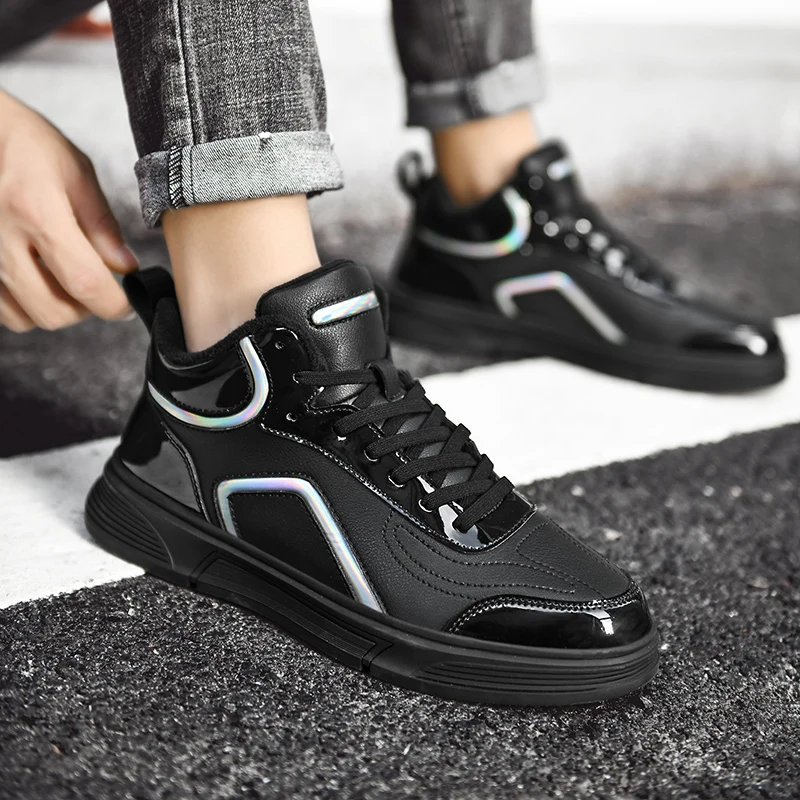 

Designers Casual Shoes Men fashion plush Leather Flat winter Shoes Lace-Up Low Top Sneakers Man Masculino Leisure Footwear Male