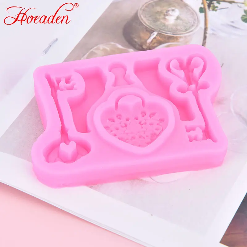 

Lock Silicone Love Shape Key Fondant Silicone Mold Cake Decorating ToolsAA