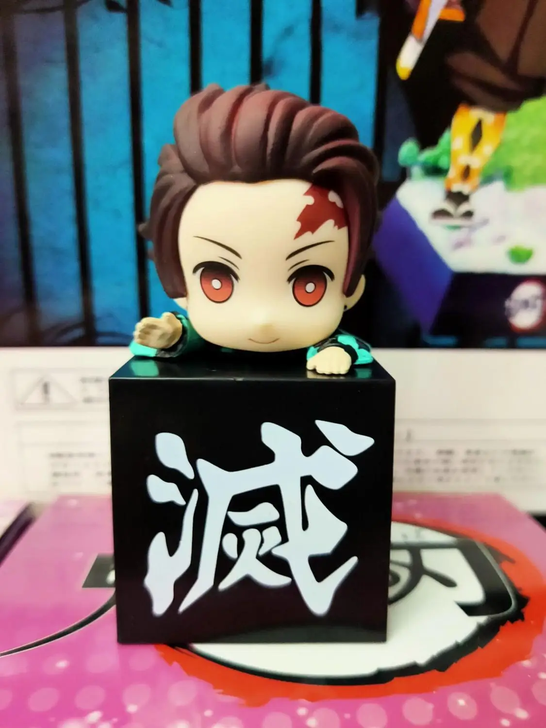 Аниме 10 см Demon Slayer: Kimetsu no Yaiba Kamado Lie Agatsuma Zenitsu Tanjirou Nezuko ПВХ фигурка модель игрушки |