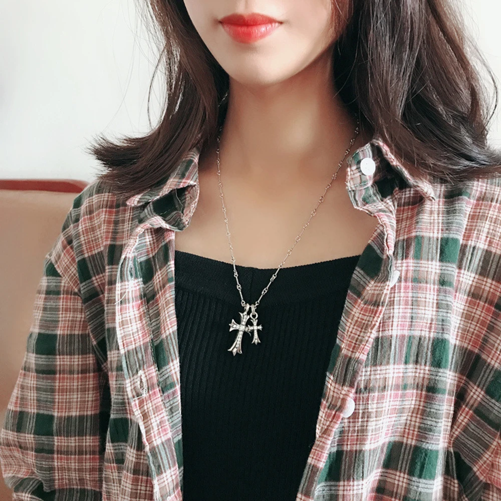 

Retro Cross Necklace For Women Fashion Simplicity Zircon Pendants Necklace Sweater Chain Jewelry Accessories Female Necklace New