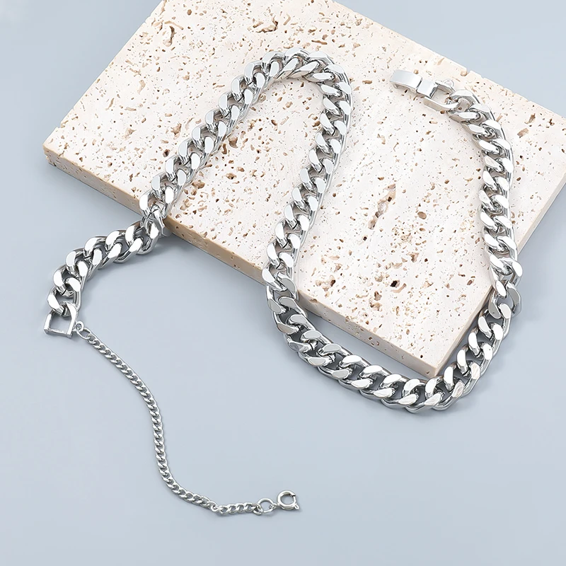 

[FVFV] 2021 fashion simple gold silver hip hop chain alloy necklace personality party clavicle chain women 1PC