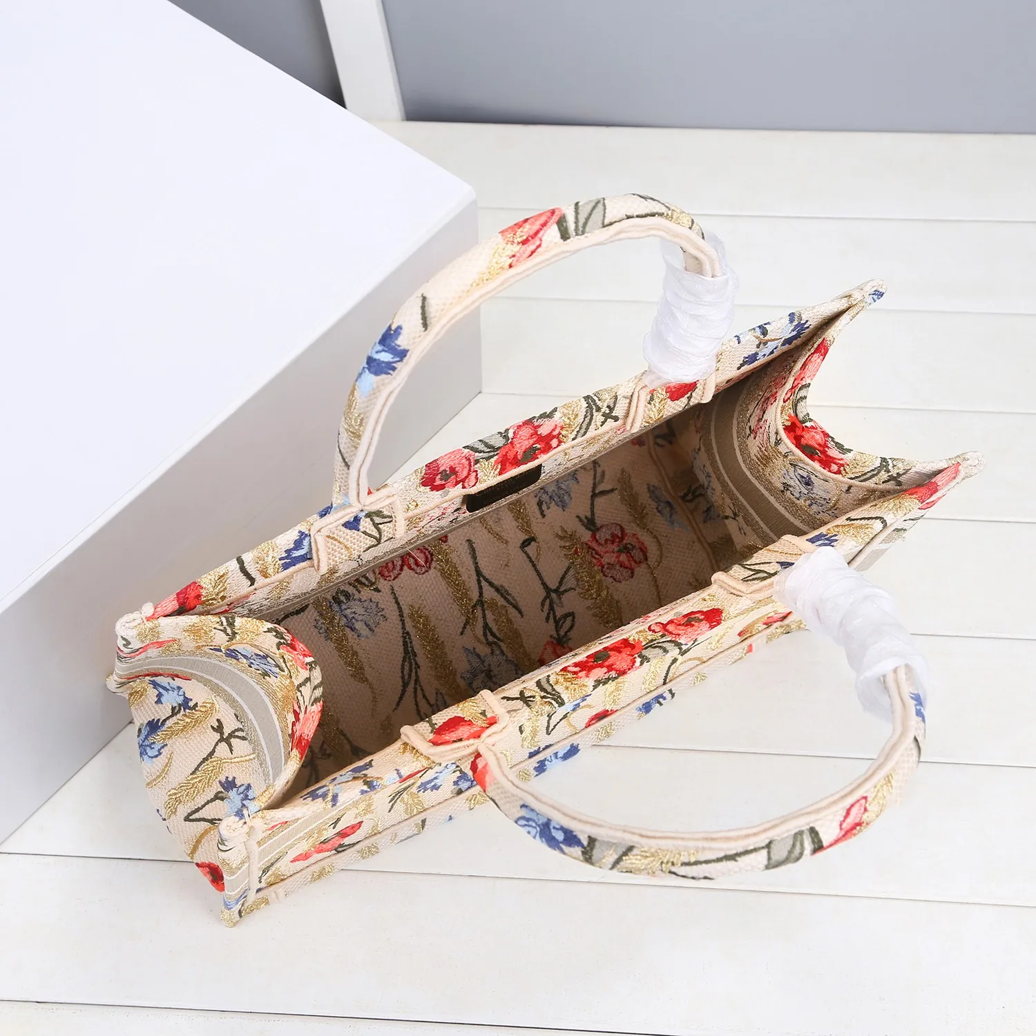 

2021 New Cotton Shoulder Bag For Women's Designer Luxury Brand Fashion Handbags Embroidery Canvas Valentines Gift Never Full Big