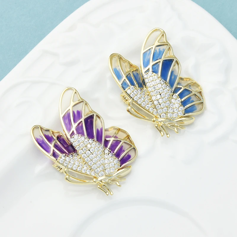 

Wuli&baby Elegant Butterfly Brooches For Women Unisex Cubic Zirconia 2-color Butterfly Insect Party Office Brooch Pins Gifts