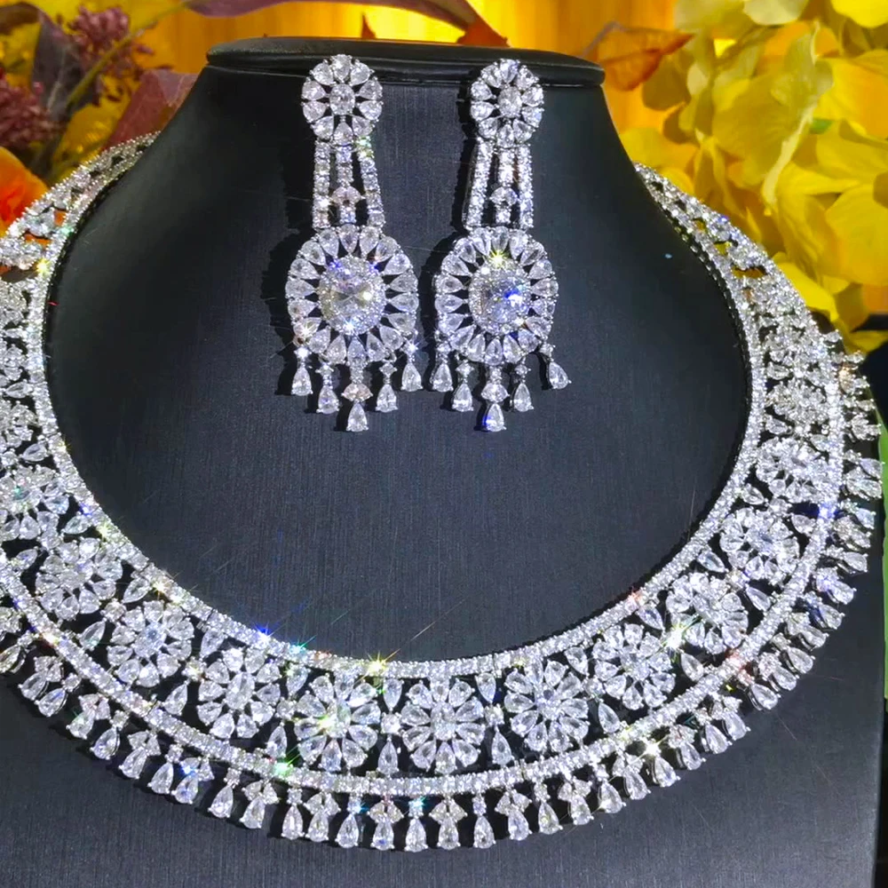 

Luxury Noble Bridal Wedding Jewelry Set Neckalce Earrings Ring Bangle Jewelry Set for Women Prom Party Show Full CZ Jewelry