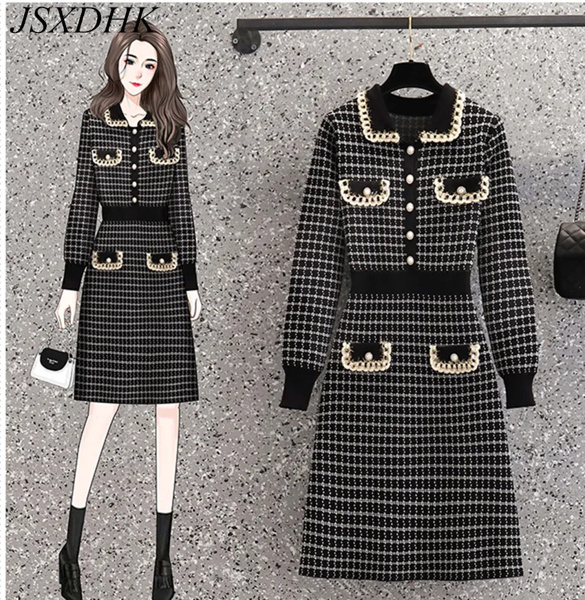 

Женское трикотажное платье-свитер с длинным рукавом и отложным воротником