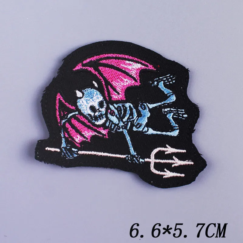 Нашивки с медведем/черепом нашивки для одежды вышивкой Кинг Лев вышитые