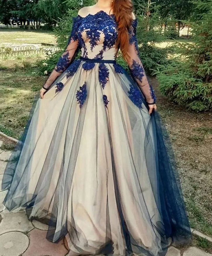 Платье вечернее с открытыми плечами длинным рукавом темно синее|Вечерние платья|