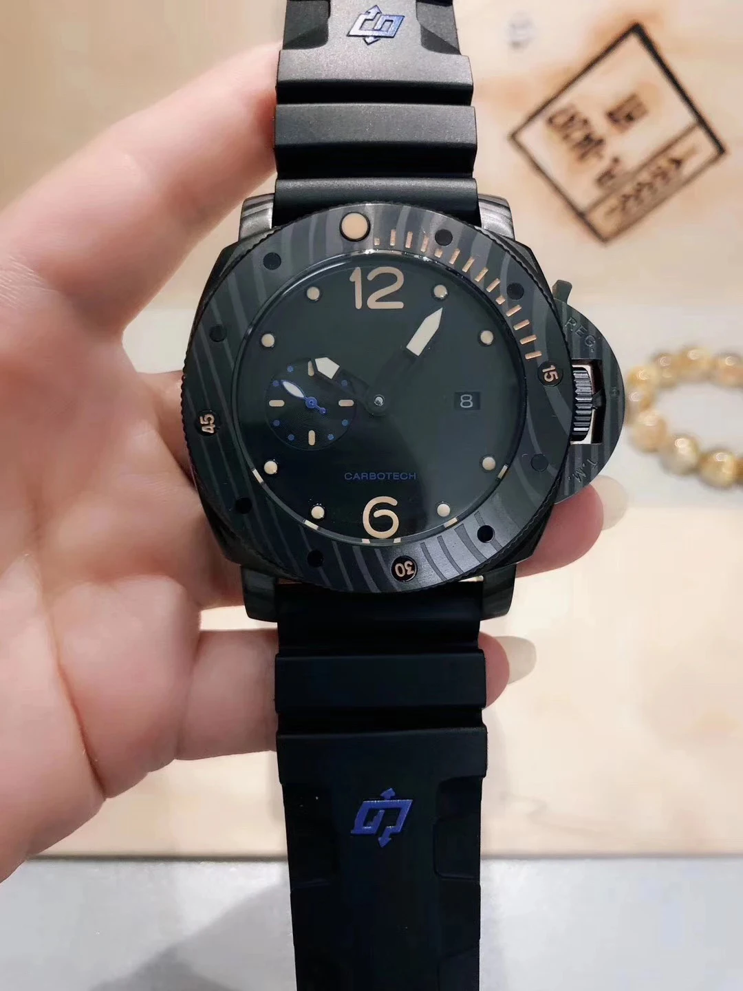 

New Men Automatic Mechanical Sapphire Stainless Steel Carbotech Black Rubber Leather Watch Luminous Blue Carbon Bezel