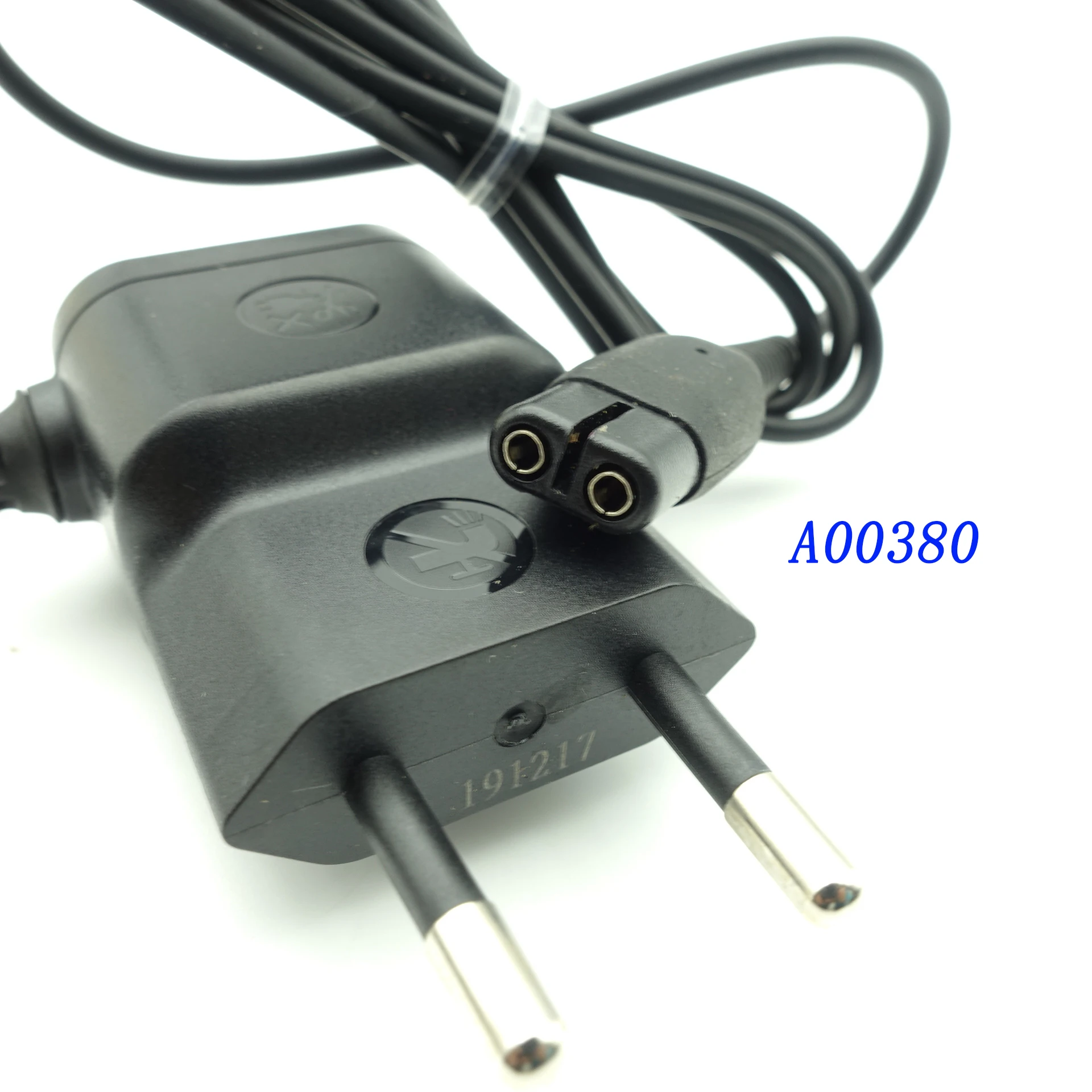 

High Quality A00380 Charger EU Plug Power Adapter for PHILIPS Shavers S1101 S1102 S1103 S1201 S1202 S1203 S2302 S2303