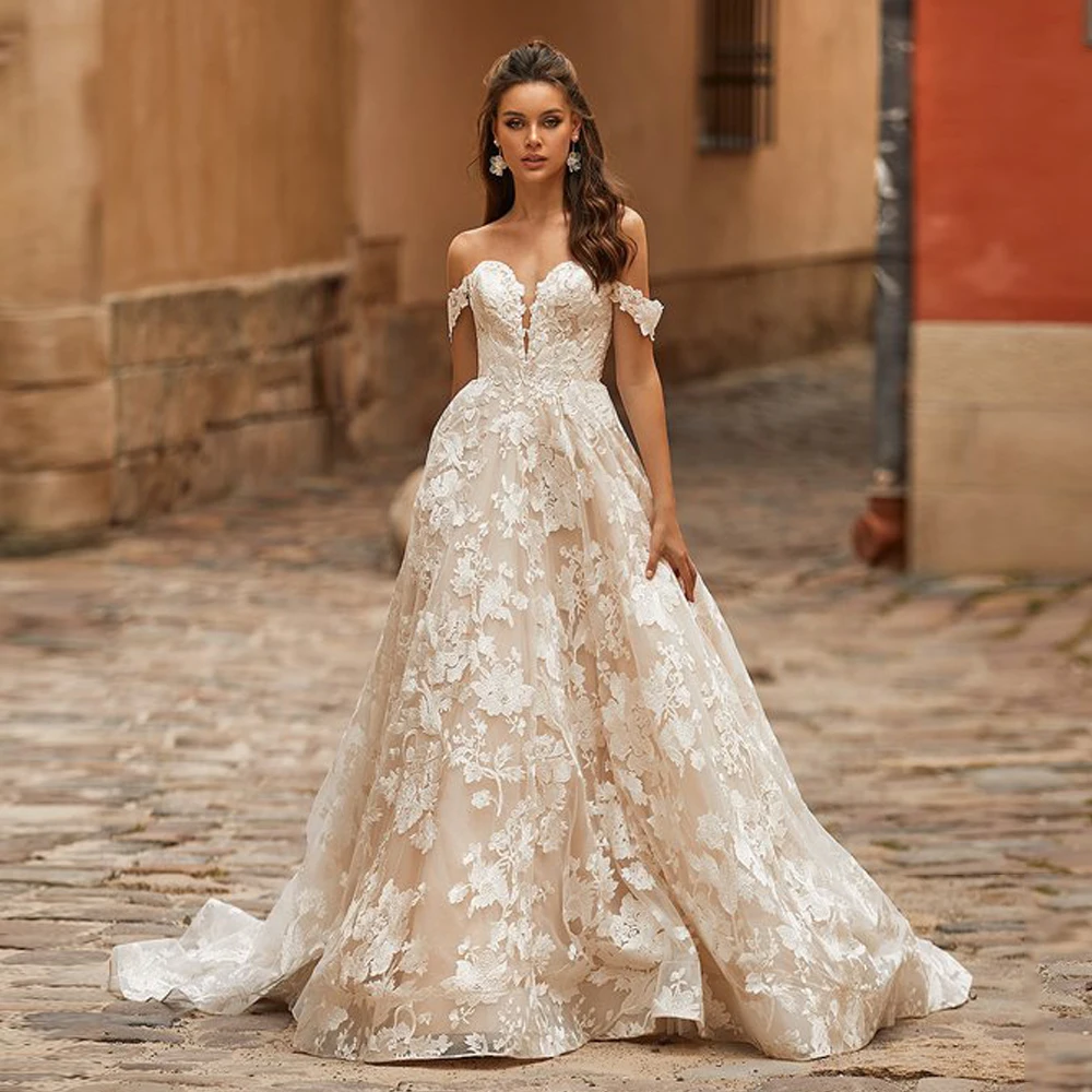 

Champagne Wedding Dress Ivory Lace Appliques Off The Shoulder Sweetheart A Line Court Train Bridal Gowns Robe De Mariee
