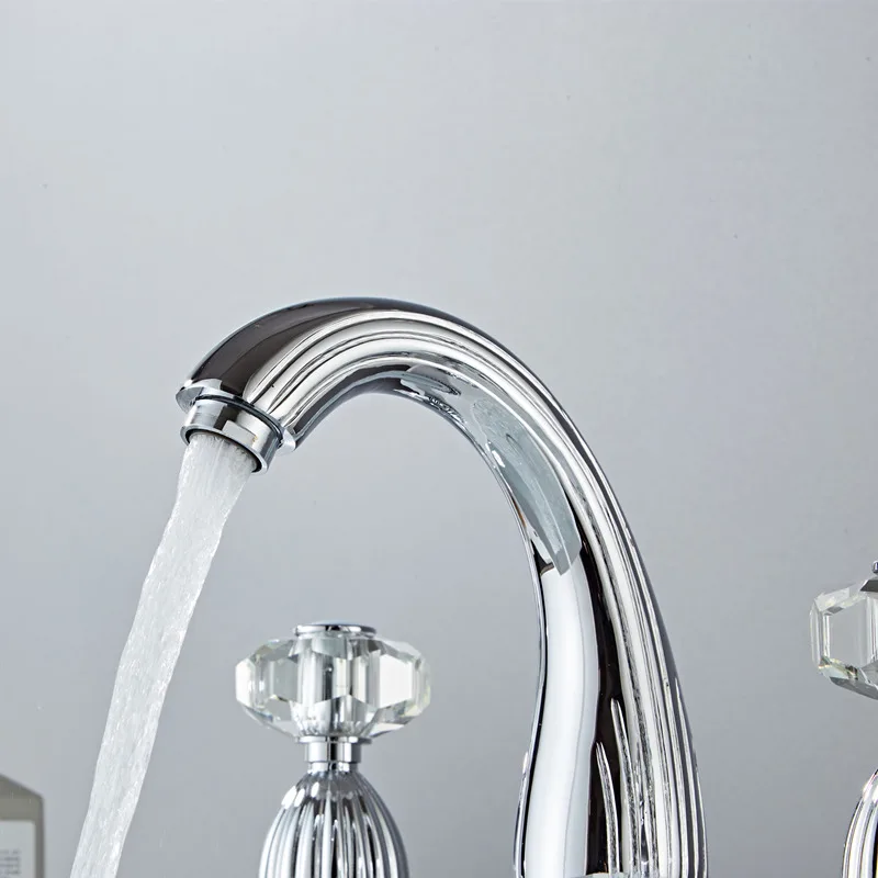 Роскошный хромированный смеситель для раковины с тремя отверстиями латунный