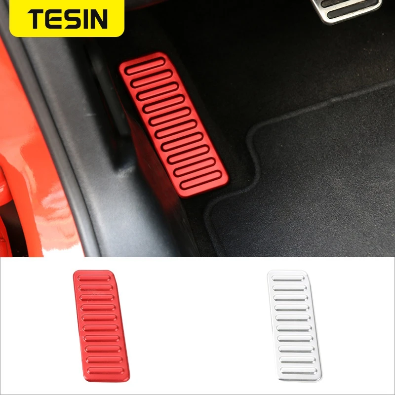 

TESIN Aluminum Alloy Car Left Foot Step Pedal Foot Rest Pedal Cover Anti Slip Accessories for Ford Mustang 2015 + Car Styling