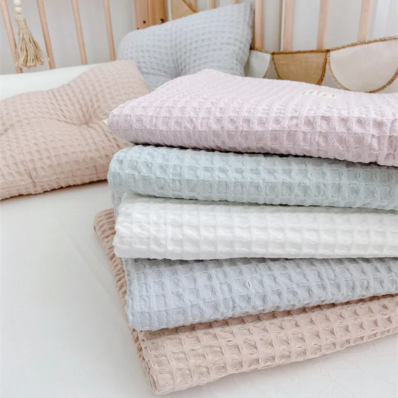 

Baby Blanket & Swaddling Cotton Waffle Solid Newborn Thermal Quilt Bath Gauze Infant Wrap Sleepsack Bedding Stroller Blanket
