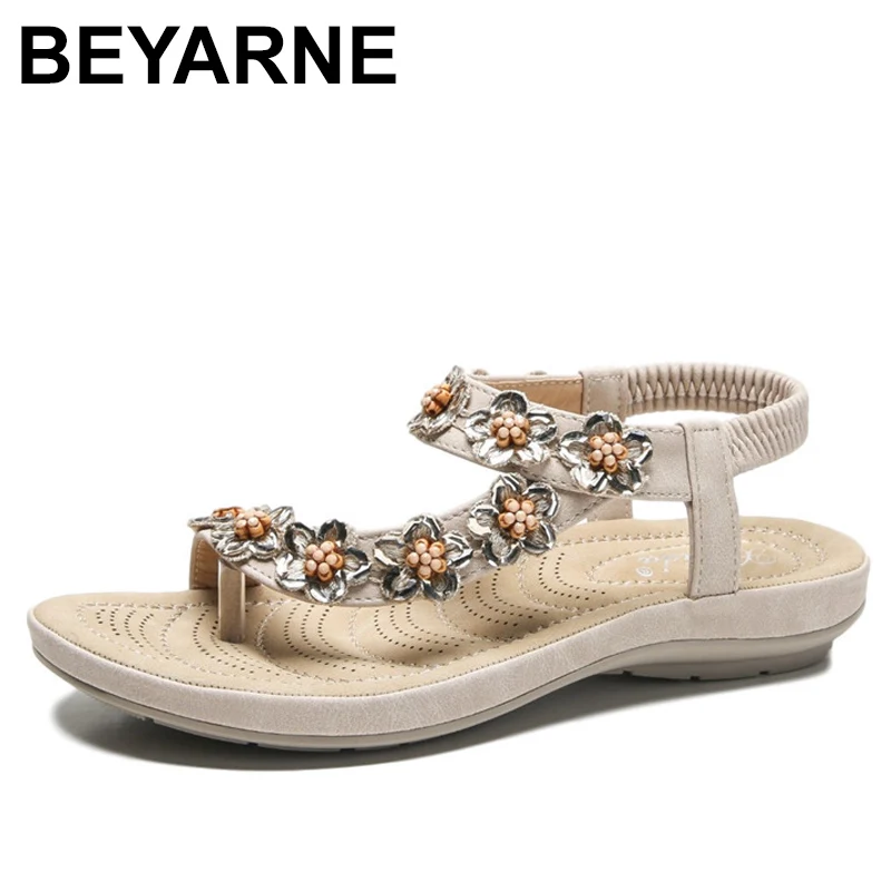 

BEYARNESummer/женские босоножки из искусственной кожи с эластичным ремешком, на плоской подошве 2 см, с круглым носком, с цепочкой, жемчугом, с мелк...