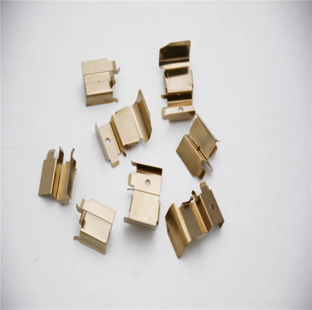 Комплект аксессуаров для передней тормозной колодки 4605A057 Mitsubishi Pajero V73 V75 V77 V93