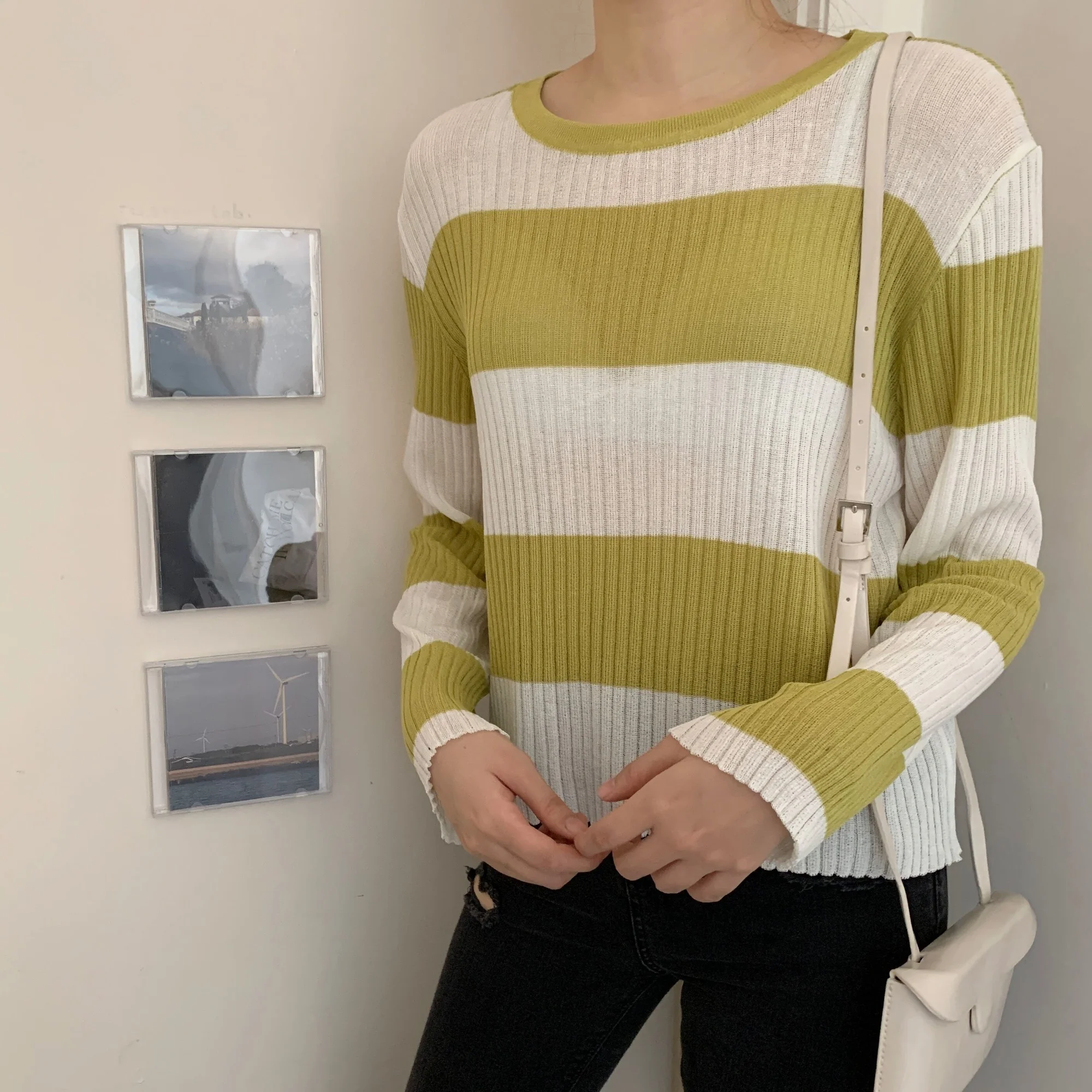 Black White Striped Contrast Color Knitted Long-Sleeved T-shirt for Women Early Autumn Thin Sweet Spicy College Style Rac | Женская