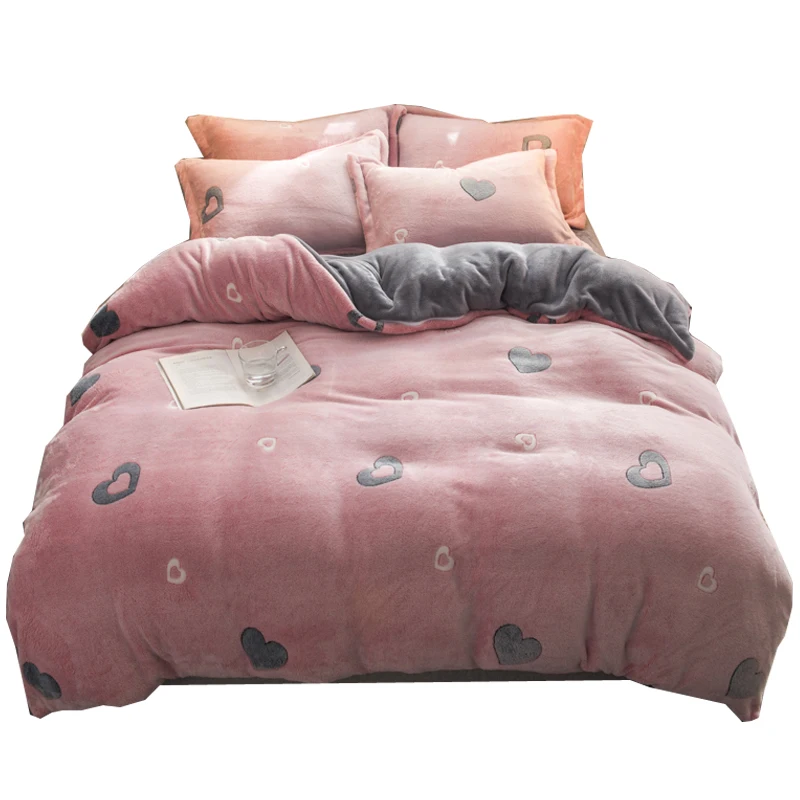 

Милый комплект постельного белья из 4 предметов, зимнее бархатное теплое постельное белье, наволочка, пододеяльник, качественный домашний д...