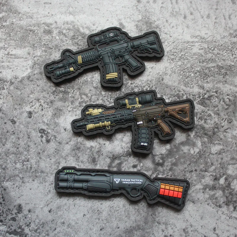 Q Версия Оружия 3D PVC Силиконовый Значок CLOT 727 Тактический Набор Наклеек HK416 Военные Знаки Для Одежды Рюкзака Декор.