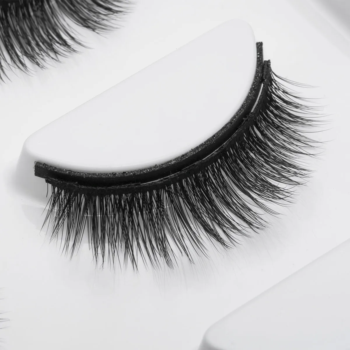 Набор магнитных ресниц 3 пары набор жидких подводок для глаз и пинцетов