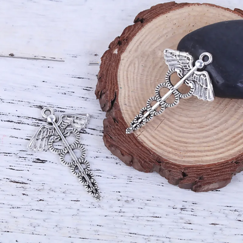 DoreenBeads модные булавки из цинкового сплава фурнитура лук и стрела серебристого