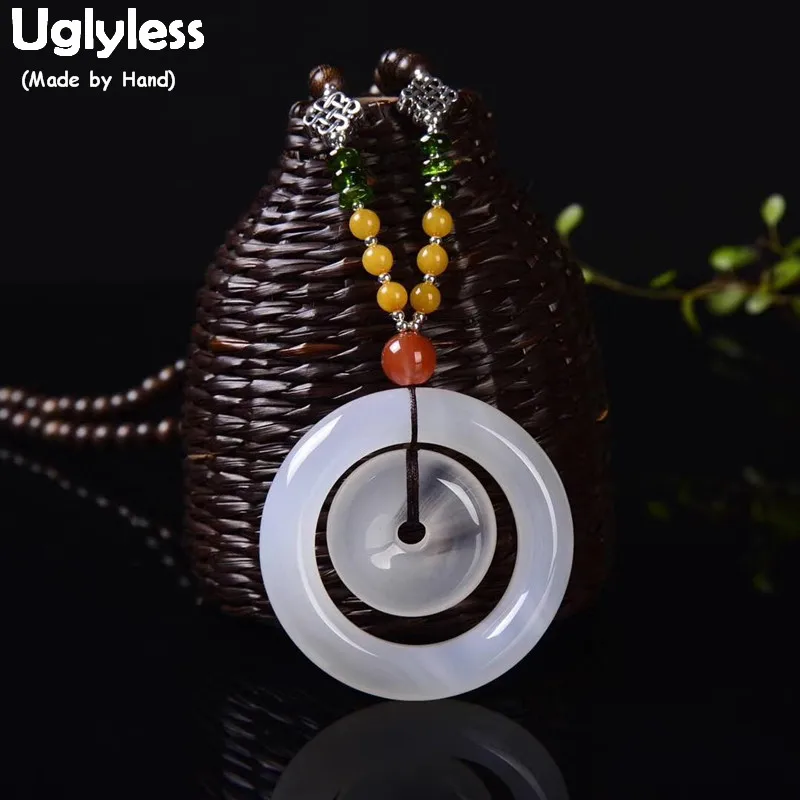 Uglyless Natural White Chalcedony Peace Buckle Necklaces for Women Wood Chains Necklace Ethnic Agate Amber Beeswax Jewelry C147