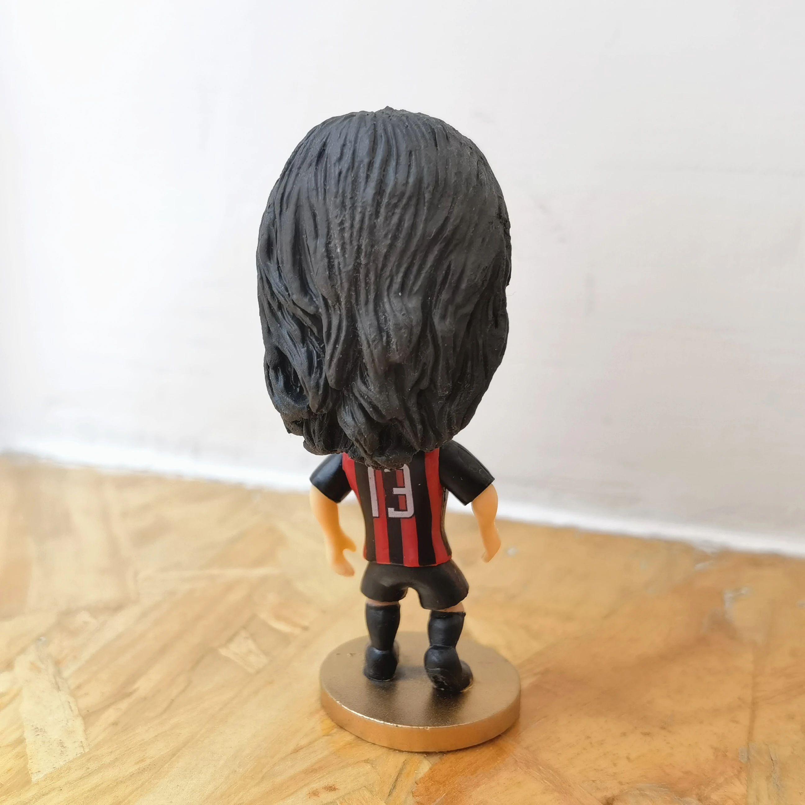 

Nesta Classic Resin Doll Action Figure 6.5 cm Mini Toy Collectible Gift