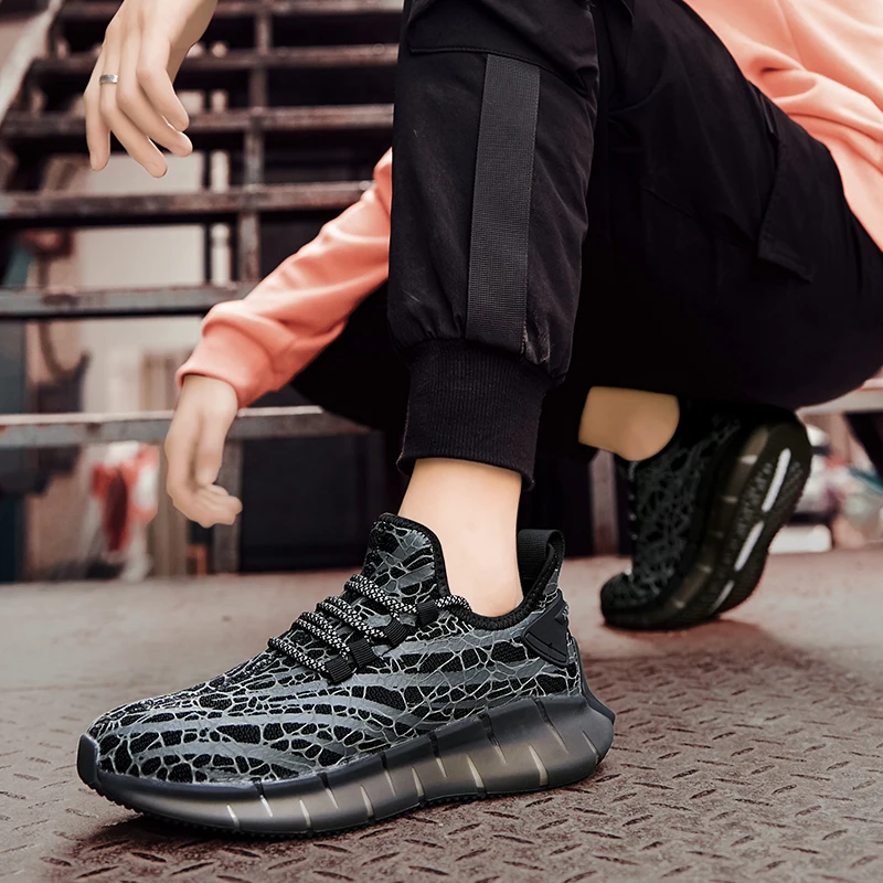 

men'ssneaker anti new black color adulto casual fabric outdoor for male sapatenis sneakers up hot sale spring white lace