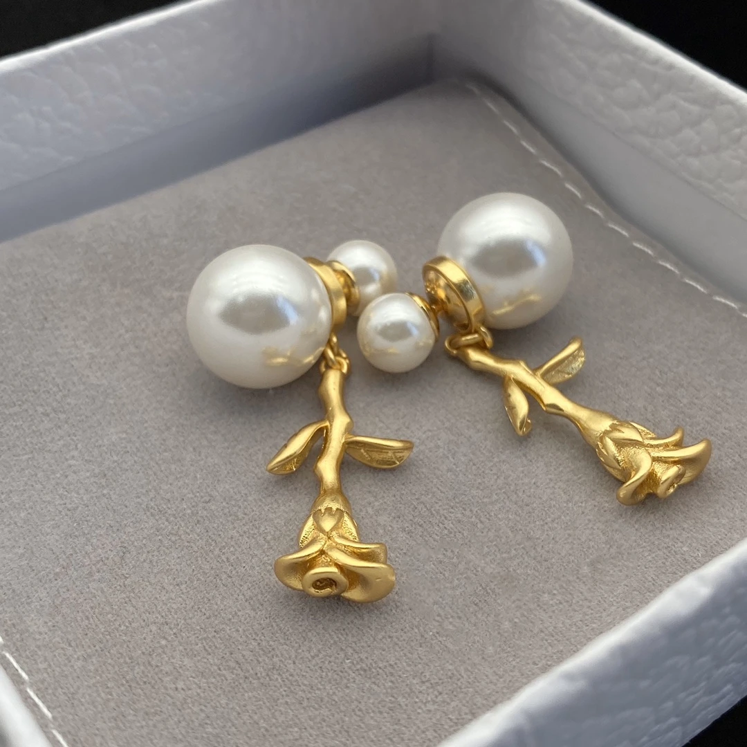 

Высококачественные брендовые ювелирные изделия с логотипом жемчужные модные персонализированные серьги