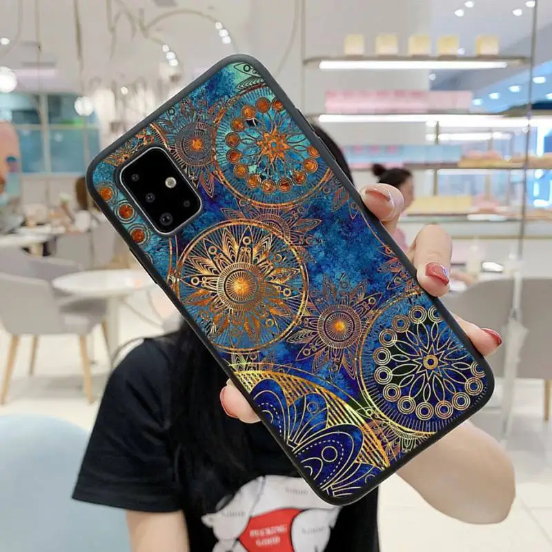 

Mandala Flower Totem Phone Case For Samsung S9 10 20Plus Note 7 8 9 10 10plus Pro J8 M30 31 A30s A71