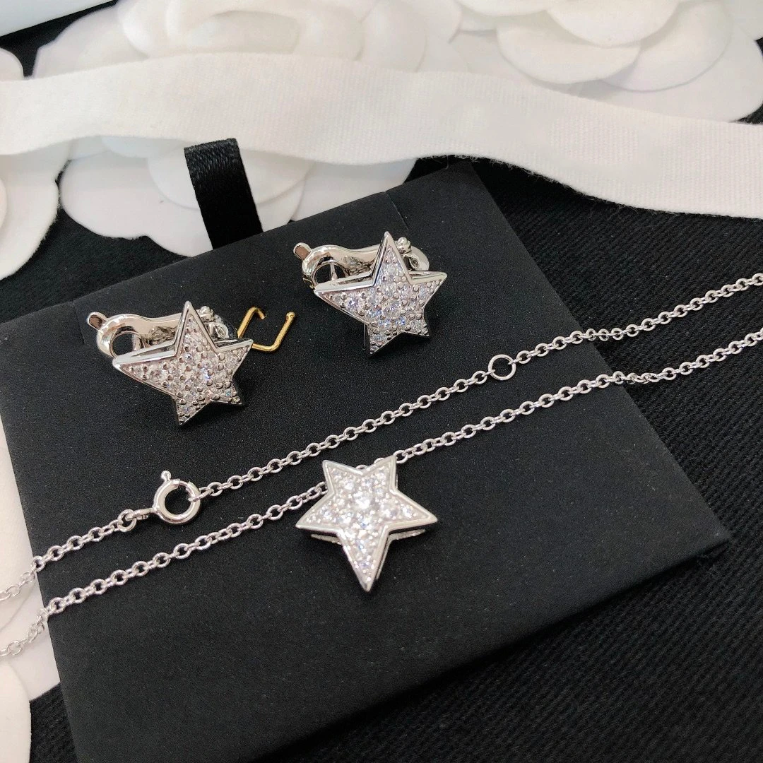 

2021 Hot Trend Brand Comet Star Diamond Jewelry Set Necklace Earrings 925 Sterling Silver Seiko Customization Exquisite Daily