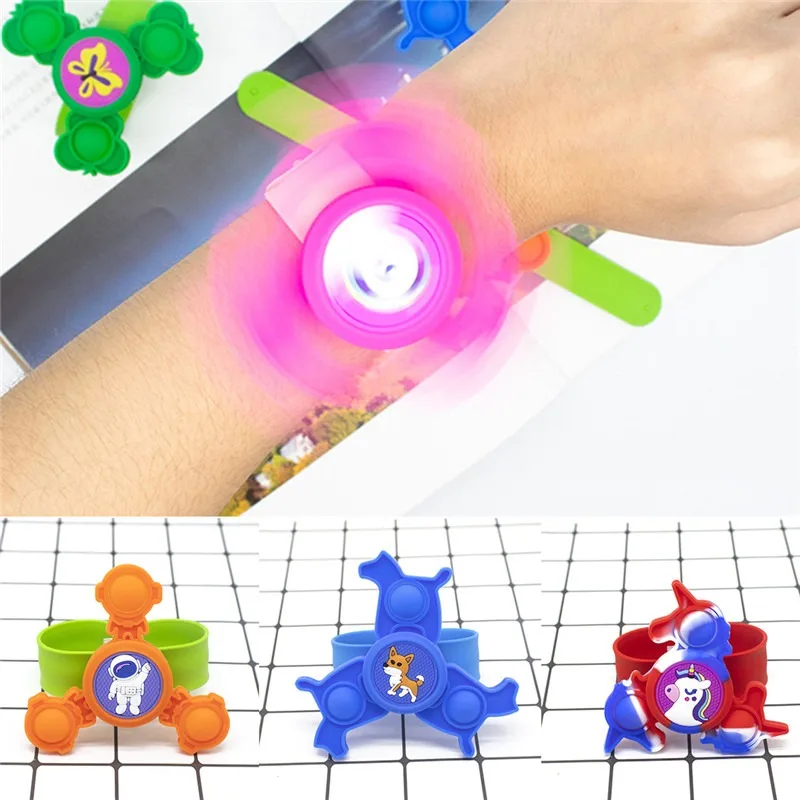 

Children's Wrist Band Manual Rotating Soft lash Gyro Bracelet CartoonToys for Kids Decompression Stress Relief