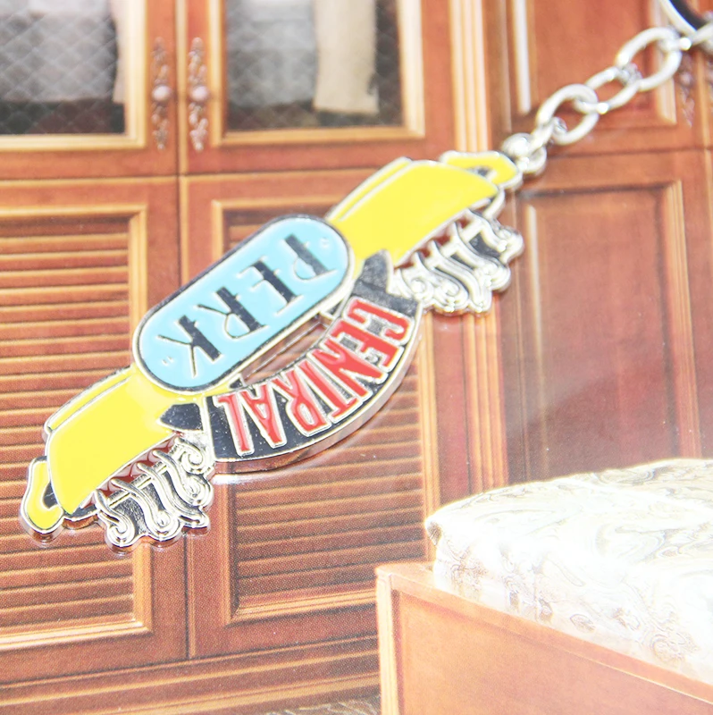 Hot Movie Friends Central Perk Keychains Pendants Enamel Coffee Time Logo Car Keyring Choker Best Friend Xmas Jewelry Gift | Украшения и