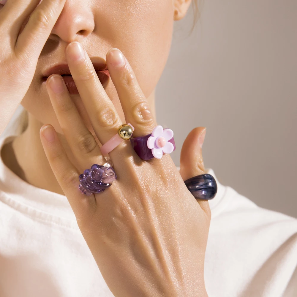 Массивное кольцо с прозрачной акриловой смолой женское стильное Ювелирное