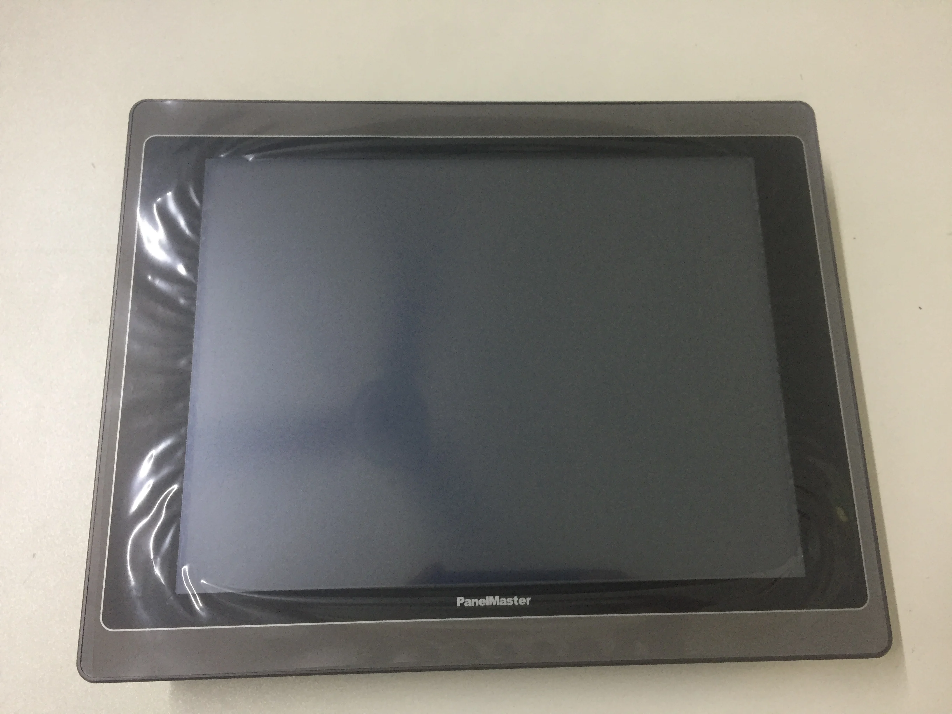 

New Touch Screen PT104-TST1B-F1R1C00,PT104-1BF-T1S