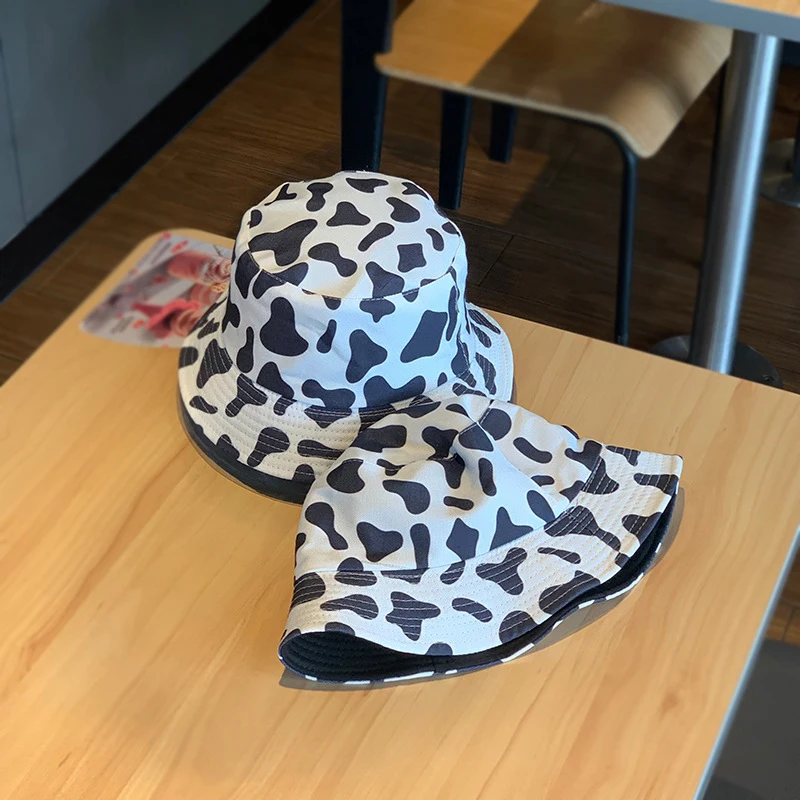 

New Fashion Reversible Black White Cow Pattern Bucket Hats Fisherman Caps For Women Ins Cute Lady Girl Summer Panama Sun Hat