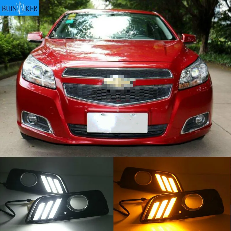 2 adet LED gündüz farları DRL sis lambası Chevrolet chevy Malibu 2011 2012 2013 2014 2015 sarı sinyal