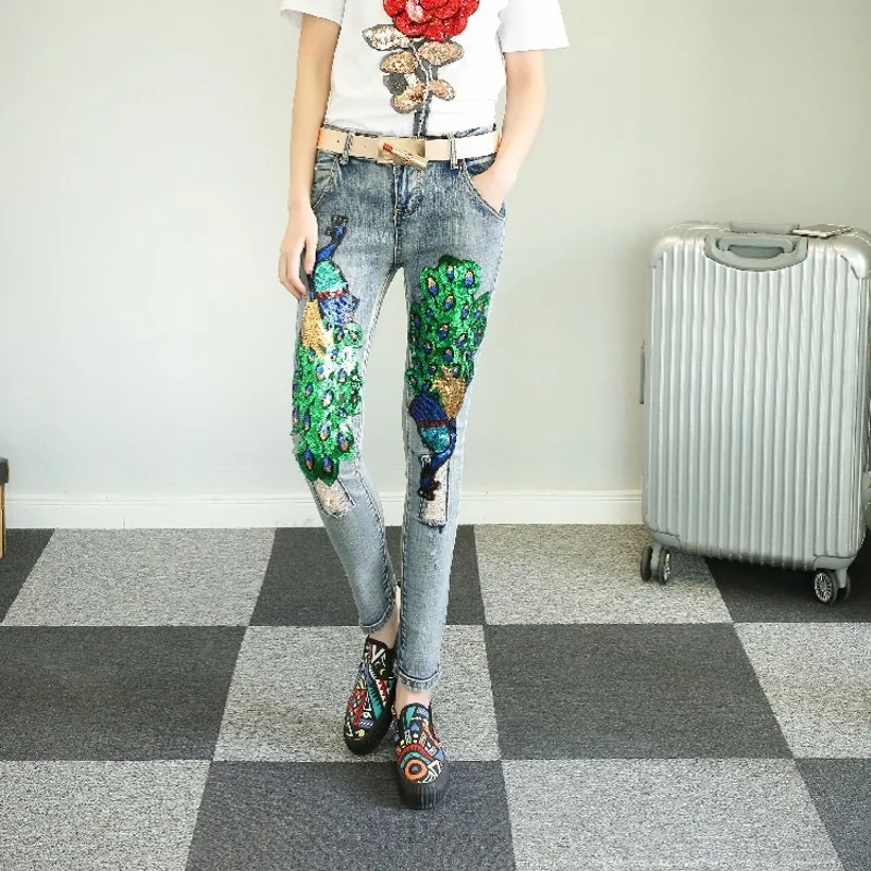 Женские модные облегающие джинсовые брюки с пайетками украшенные павлином