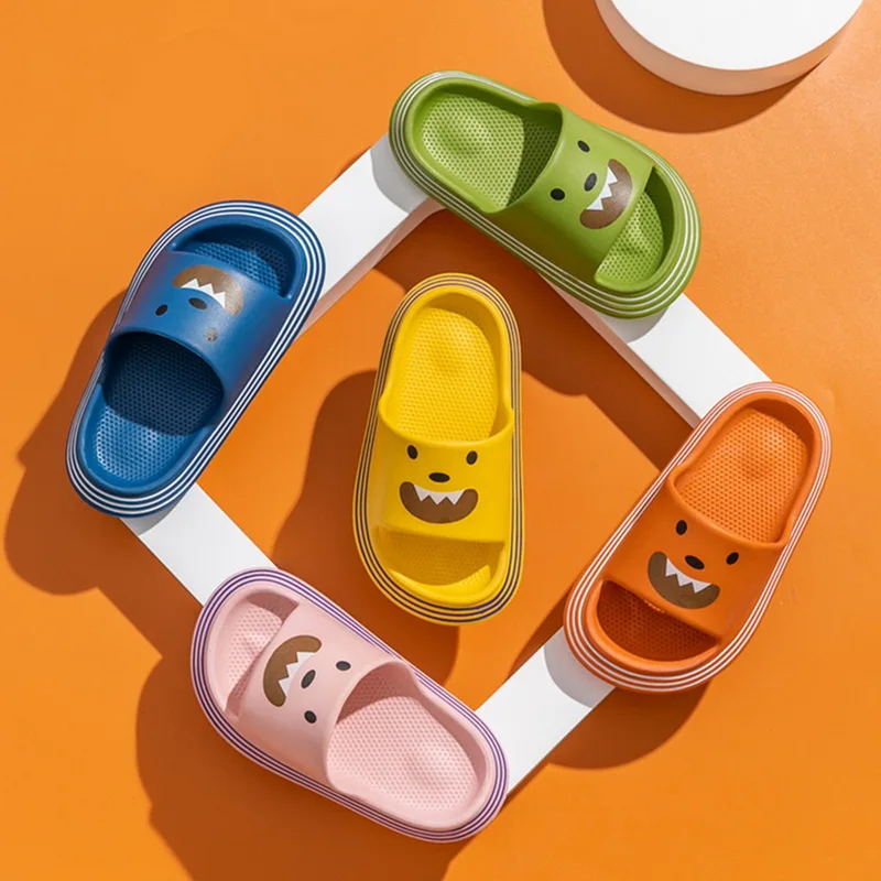 

Summer New House Bathroom Kids Slippers Non-slip Comfortable EVA Boys Girls Home Shoes Summer Stripe Children Indoor Sandals