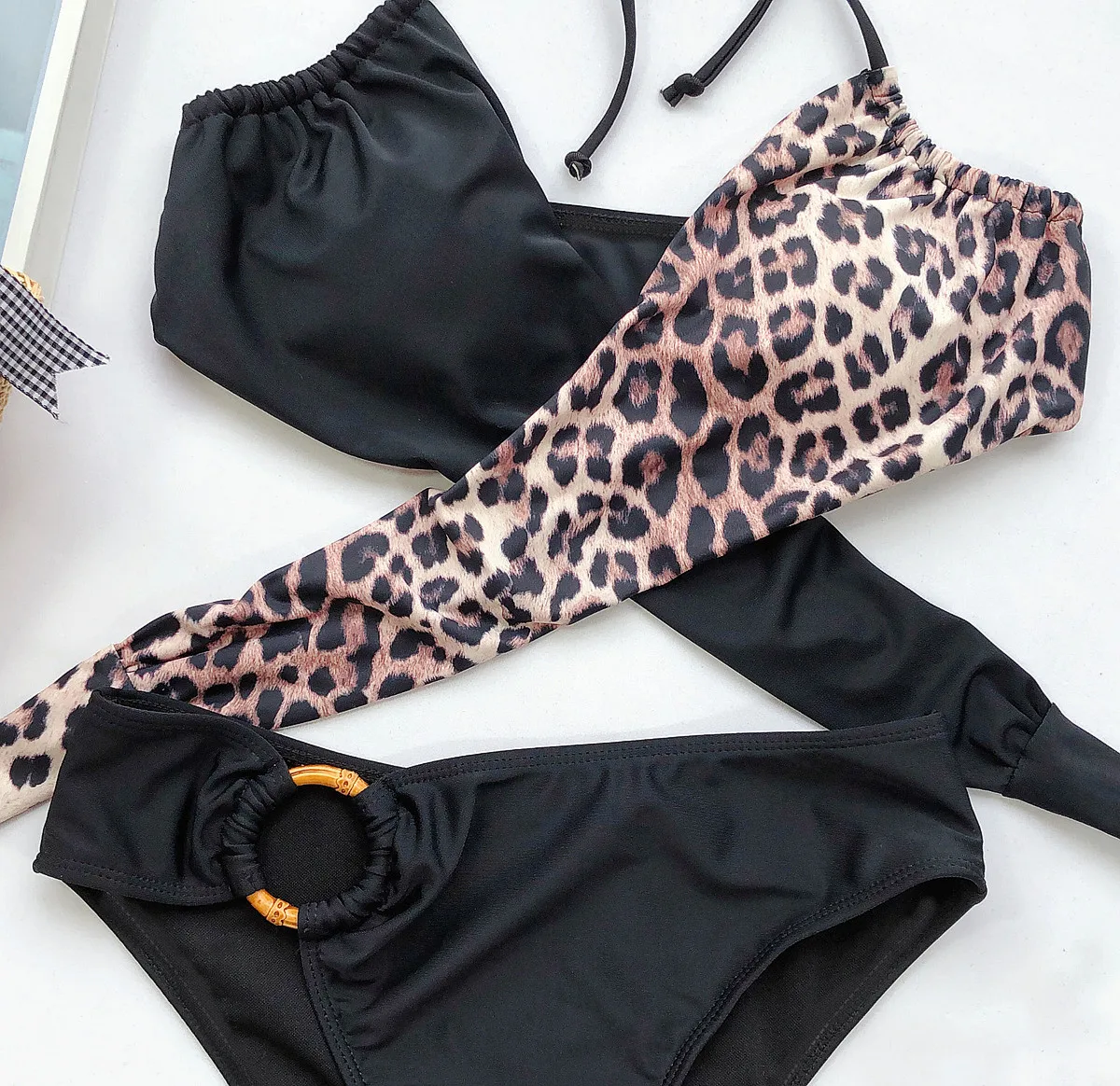 

New style swimsuit hot style swimwear European and American ladies swimsuit wrap bikini split swimwear