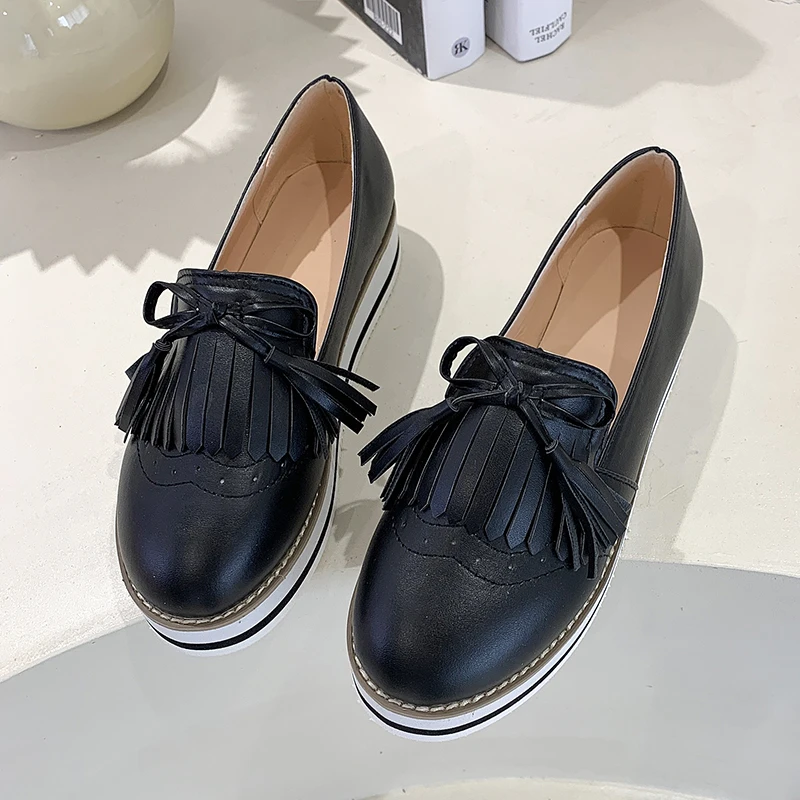 

Women's Sandals Ladies Fashion 2021 New Slip On Female Casual Flat Canvas Shoe Plus Size Women's Sneakers New spring Women Shoes