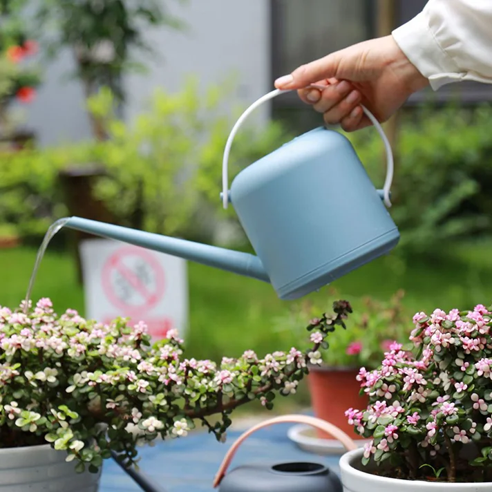

Plant Irrigation Gardening Utensils 1800ml Long Mouth Flower Watering Sprinkler Indoor Potted Garden Watering Pot Supplies