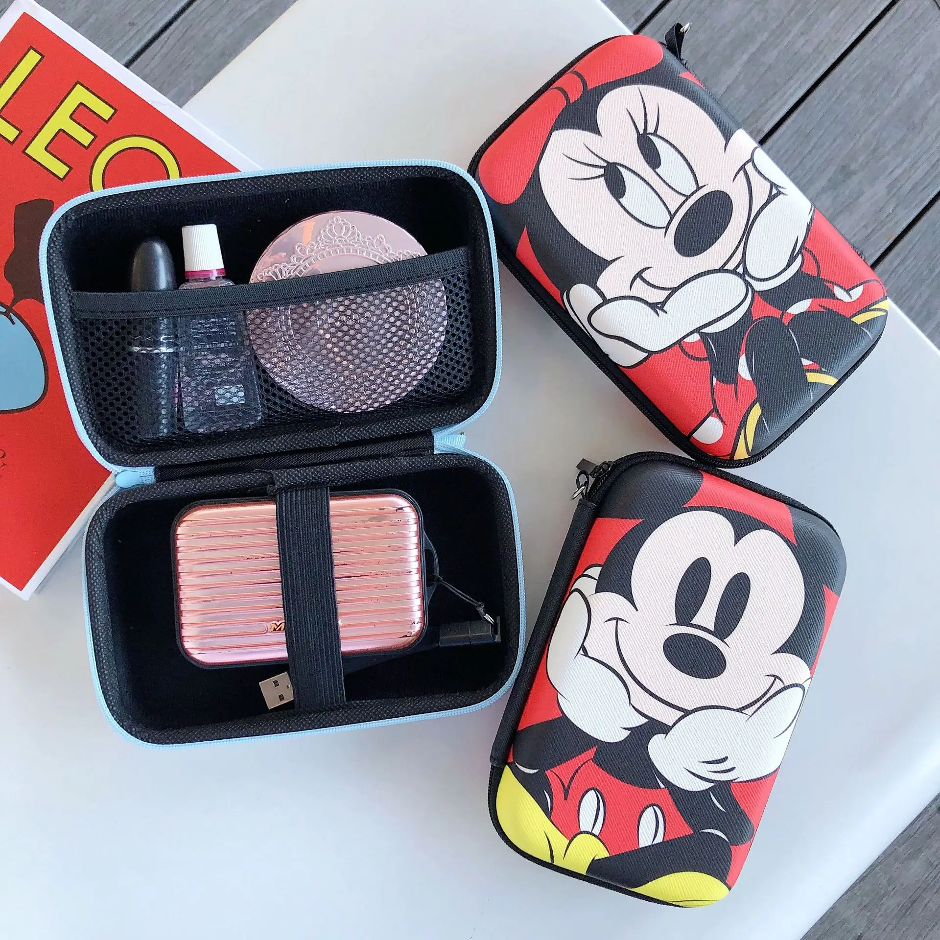 

Мини-сумка для макияжа с изображением Микки и Минни Мауса для женщин, маленькие сумки для макияжа для женщин, дизайнерская мини-сумка для ма...