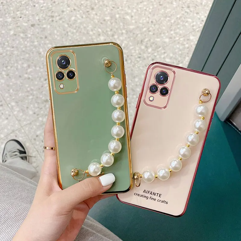 Luxury Wrist Chain Pearl Bracelet Case For Vivo V20 SE Pro Cover For Vivo Y31 2021 V20 SE Pro V21 S7 S9 Case Soft Silicone Capa