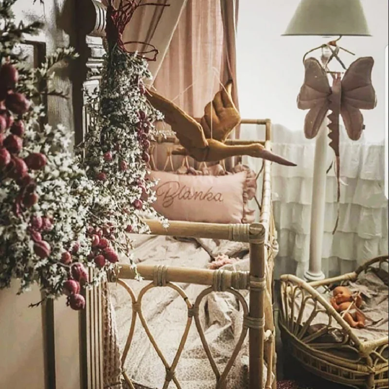 

Nordic Style Creative Swan Ornaments Swan Stuffed Plush Doll Kids Room Wall Hanging Decoration Photo Props Home Decor Crafts