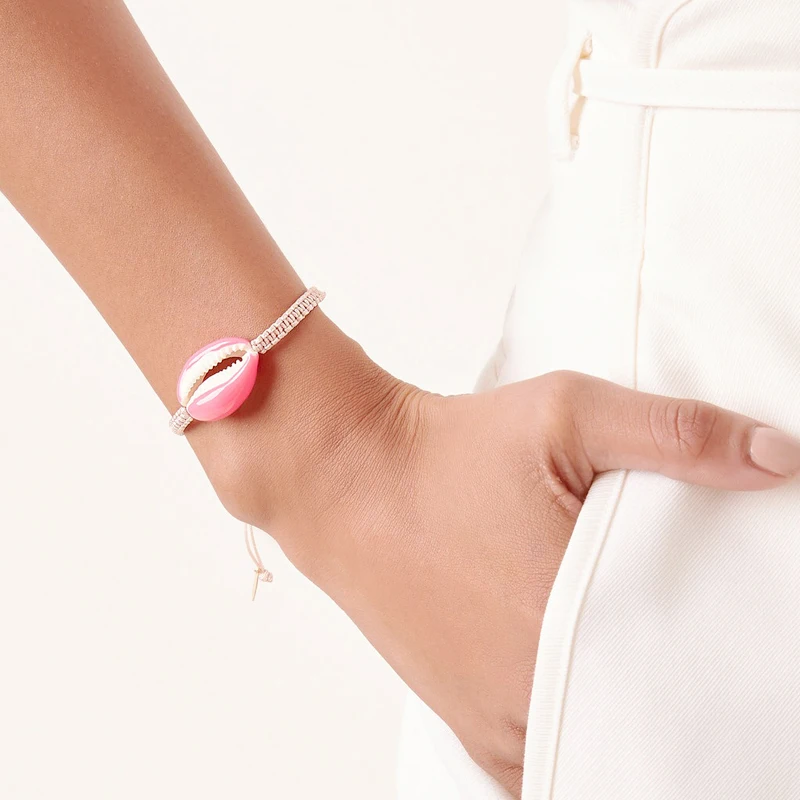 Стильный браслет из воскового шнура с плетением из ракушек, простой ручной работы, классическое пляжное украшение, регулируемое женское кольцо.