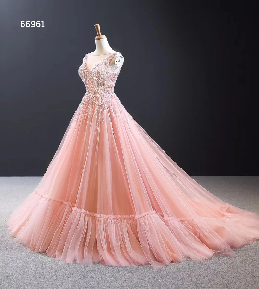 New Desin Beads Top Lace Up Back Puffy Tulle A Line Appliques Prom Dress 2019 New Design Evening Gown Pink Flowers Prom Dresses