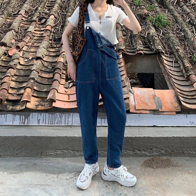 

Age-reducing denim strap pants women's plus size fat mm loose spring and autumn new student nine-point wide-leg suspenders
