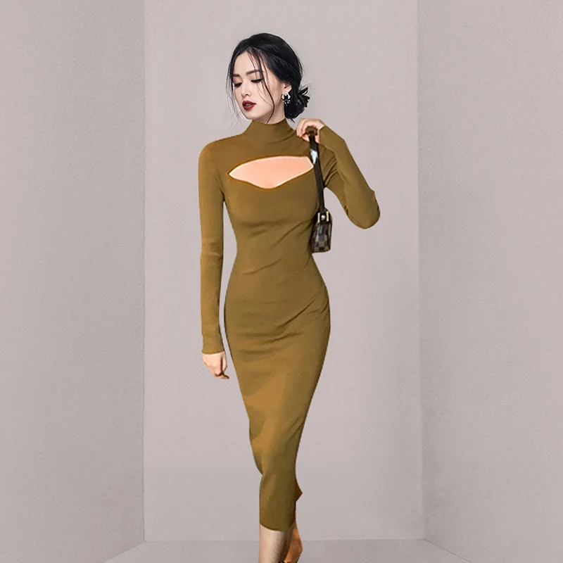 

Женское трикотажное платье с изогнутым воротником, Осень-зима