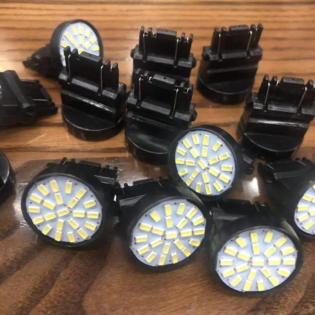 

Factory direct sale automobile LED tail lamp bulb 3014 22smd7443 3157 reversing lamp LED brake light