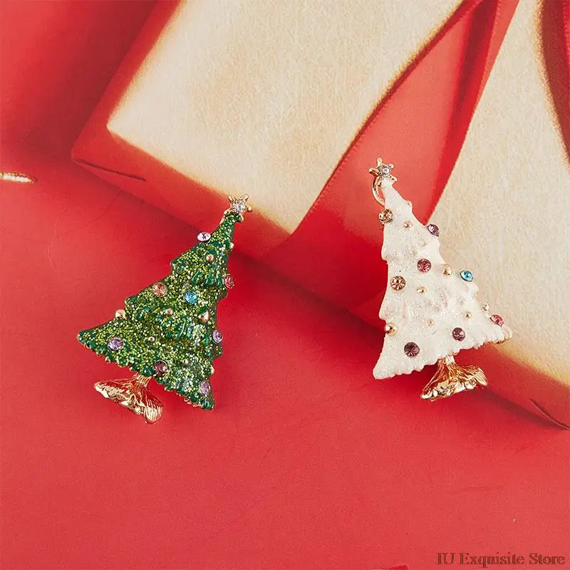 

Snowing Christmas Tree Brooches Sparkling Tree Brooch Pins New Year Gifts